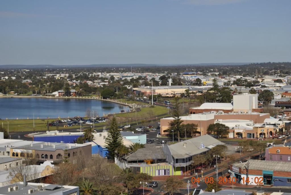 Dolphin Retreat Bunbury Yha Hostel Kültér fotó